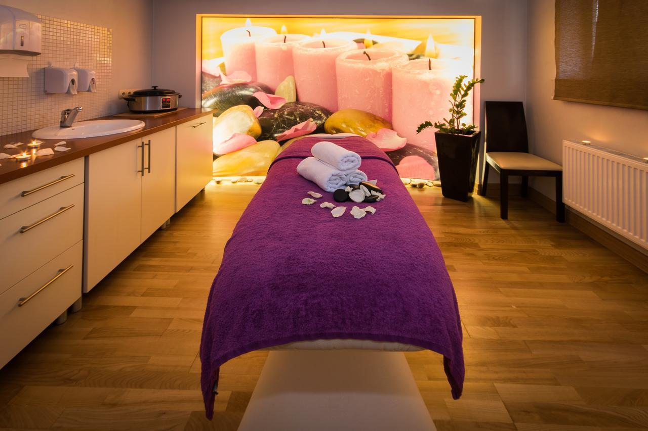 Krol Plaza Spa & Wellness Jarosławiec Exteriör bild