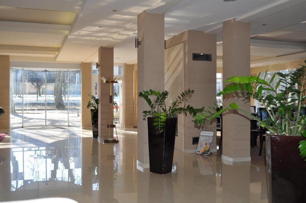 Krol Plaza Spa & Wellness Jarosławiec Exteriör bild